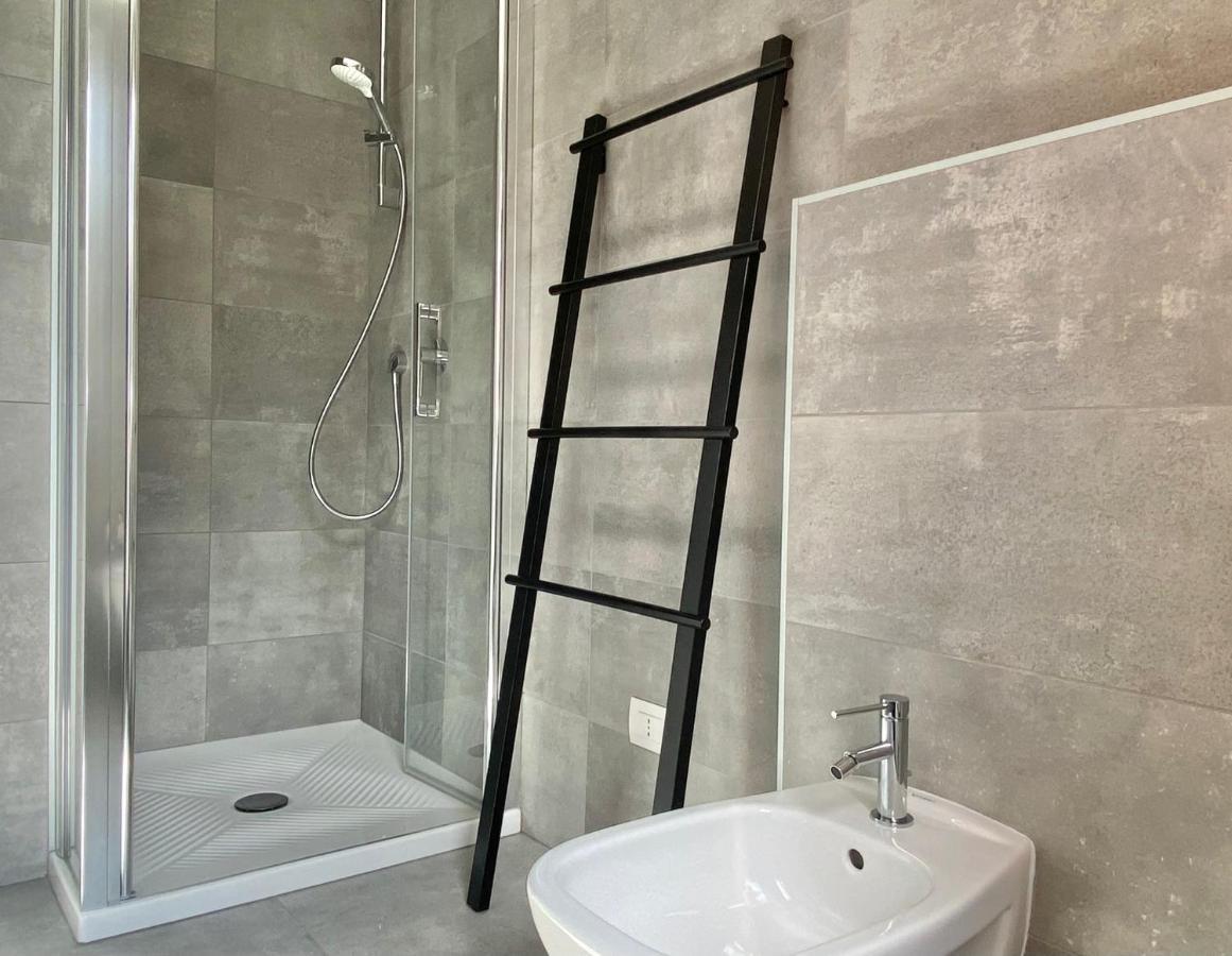 Apartment Riva Lenno تريميتْسّو المظهر الخارجي الصورة