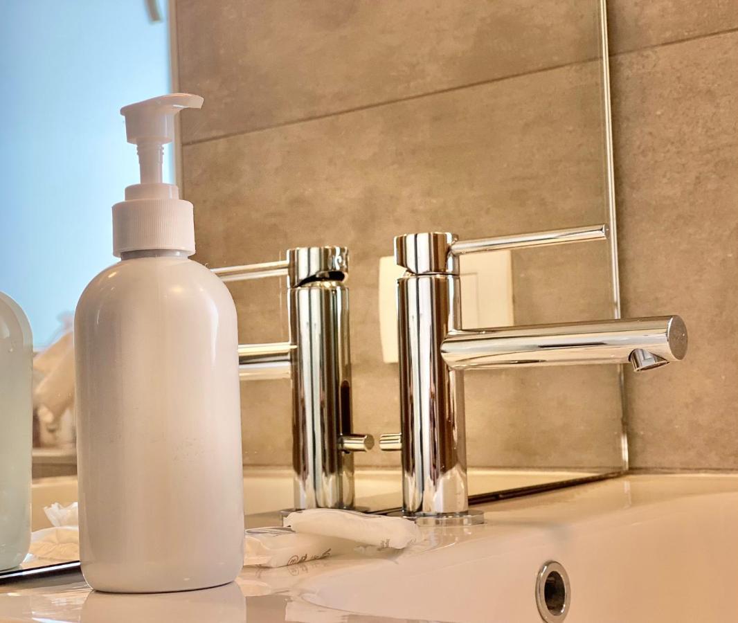 Apartment Riva Lenno تريميتْسّو المظهر الخارجي الصورة